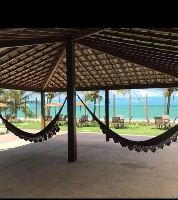Tabatinga Flat - Pe Na Areia! Beira Mar! Apartment Конде Екстериор снимка